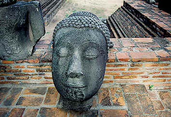 Ayuthaya Buddha